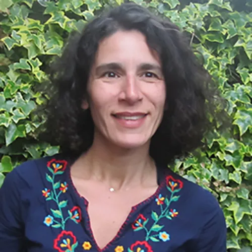 Maria José de Abreu, headshot